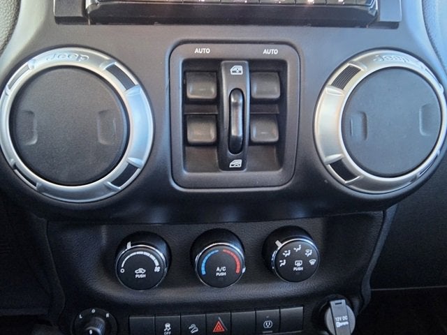 2017 Jeep Wrangler Unlimited Sahara 4x4