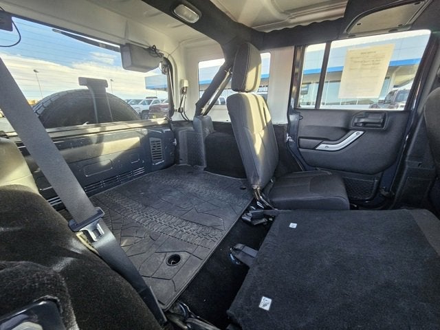 2017 Jeep Wrangler Unlimited Sahara 4x4