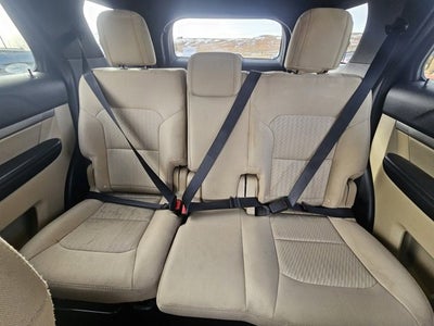 2017 Ford Explorer Base