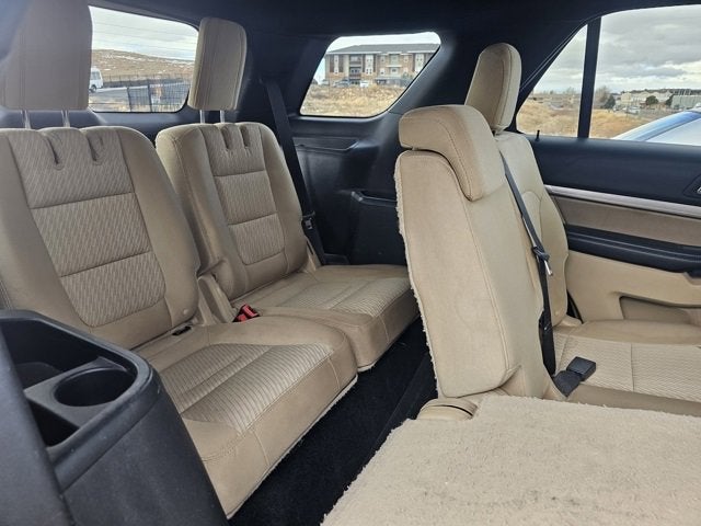 2017 Ford Explorer Base