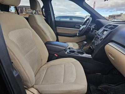 2017 Ford Explorer Base