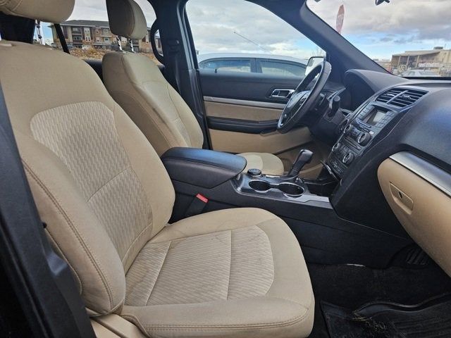 2017 Ford Explorer Base