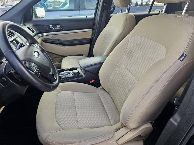 2017 Ford Explorer Base