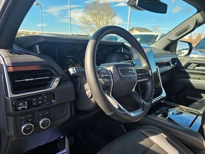 2025 GMC Yukon Denali