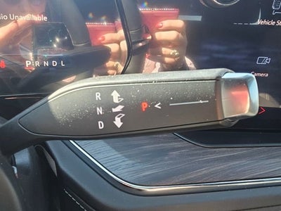 2025 Chevrolet Suburban LS