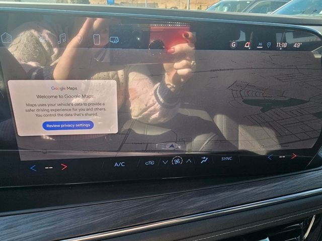 2025 Chevrolet Suburban LS