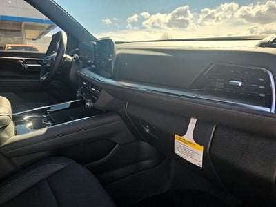 2025 Chevrolet Suburban LS