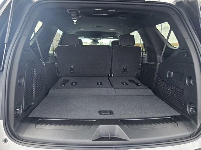 2025 Chevrolet Tahoe LS