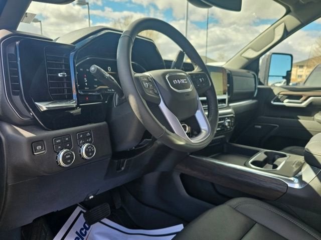 2025 GMC Sierra 2500HD SLT - Photo 10