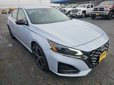 2023 Nissan Altima 2.5 SR