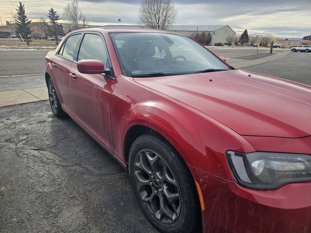 2016 Chrysler 300 S
