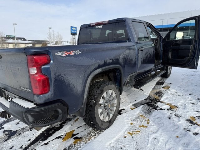 2022 Chevrolet Silverado 2500 HD Custom
