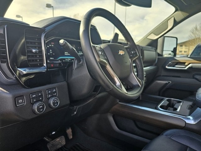 2024 Chevrolet Silverado 3500 HD High Country