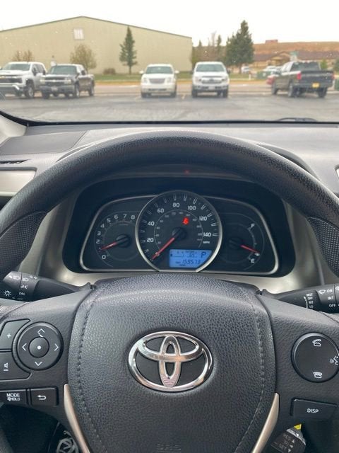2015 Toyota RAV4 LE