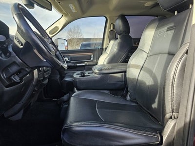 2018 RAM 2500 Laramie Crew Cab 4x4 6'4" Box