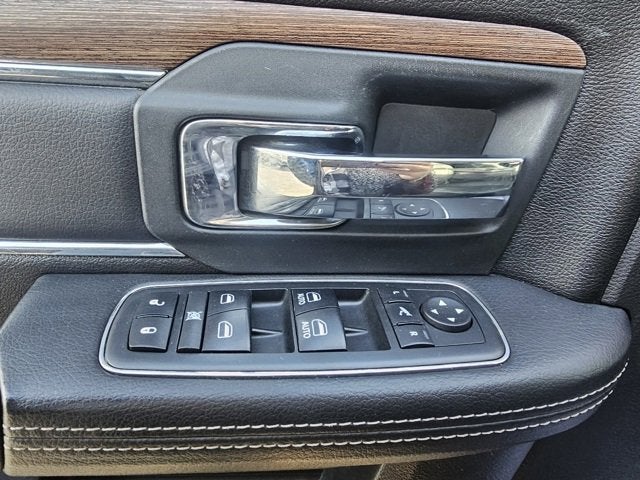 2018 RAM 2500 Laramie Crew Cab 4x4 6'4" Box