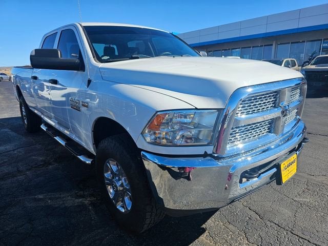 2018 RAM 2500 Tradesman Crew Cab 4x4 8' Box