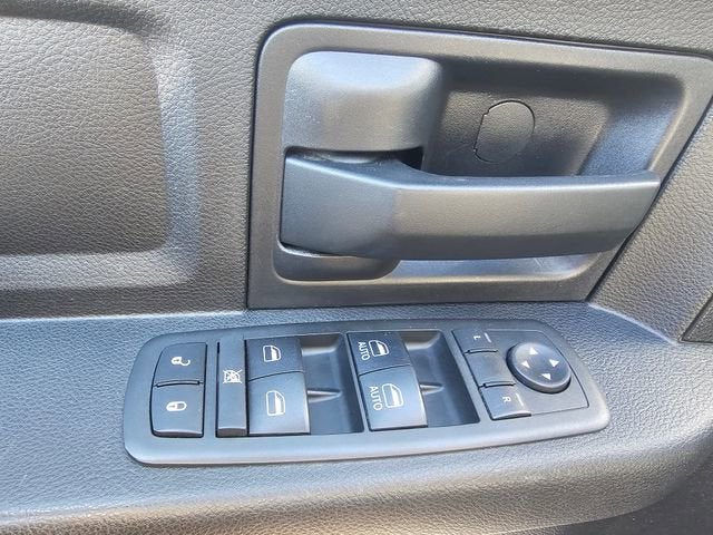 2018 RAM 2500 Tradesman Crew Cab 4x4 8' Box