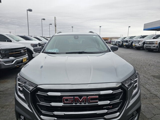 2024 GMC Terrain AT4