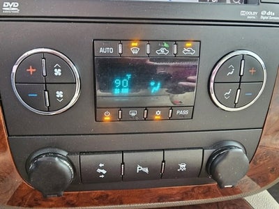 2011 Chevrolet Avalanche LTZ