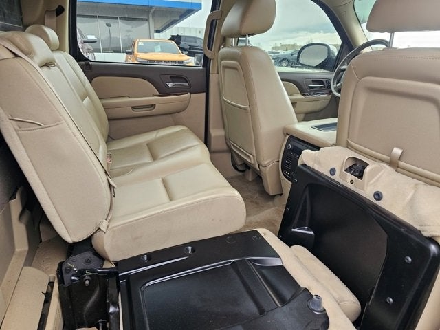 2011 Chevrolet Avalanche LTZ