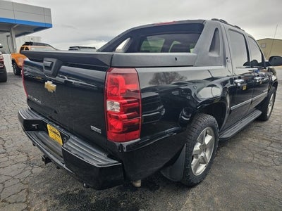 2011 Chevrolet Avalanche LTZ