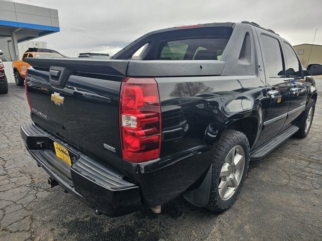 2011 Chevrolet Avalanche LTZ