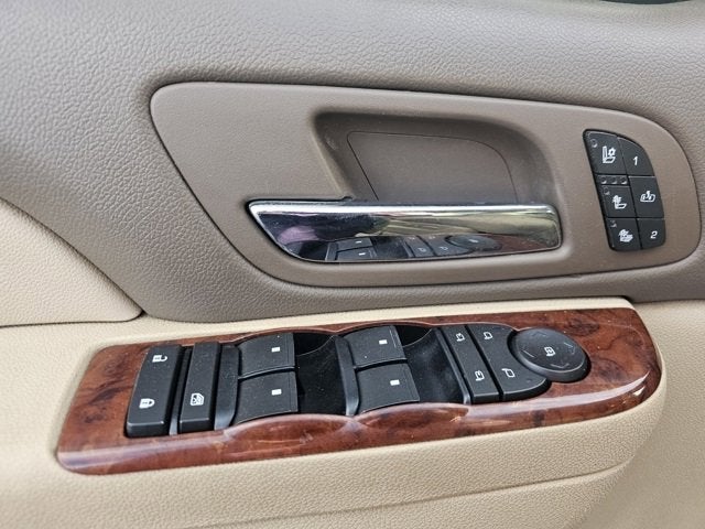 2011 Chevrolet Avalanche LTZ