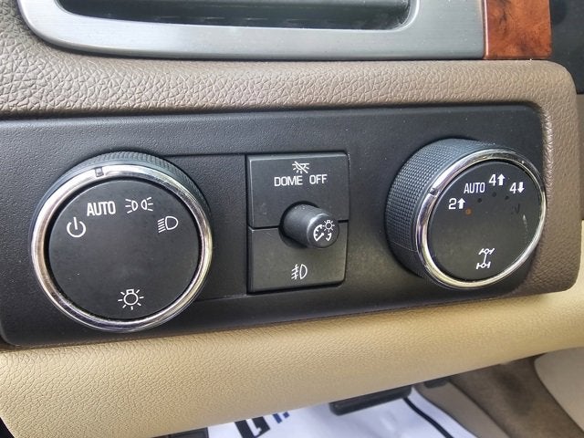 2011 Chevrolet Avalanche LTZ