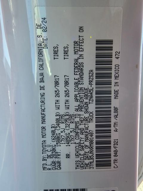 2024 Toyota Tacoma 4WD SR5