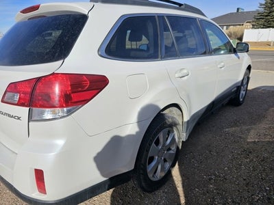 2010 Subaru Outback 2.5i Premium
