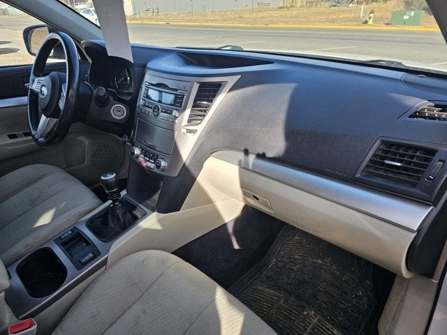 2010 Subaru Outback 2.5i Premium