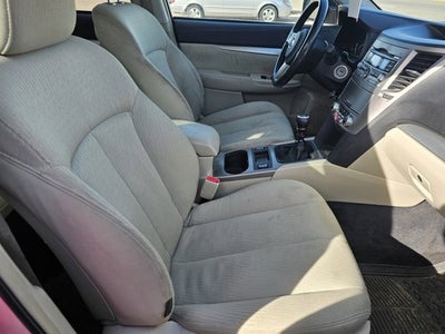 2010 Subaru Outback 2.5i Premium