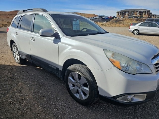 2010 Subaru Outback 2.5i Premium
