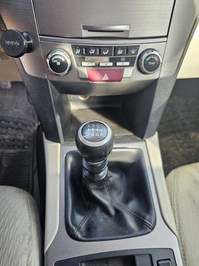 2010 Subaru Outback 2.5i Premium