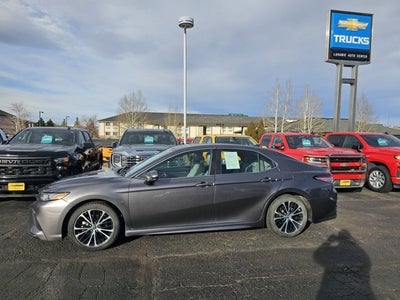 2019 Toyota Camry SE