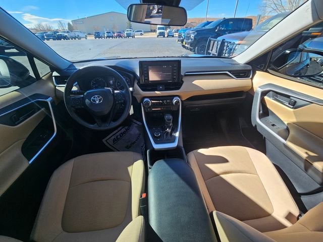 2022 Toyota RAV4 Hybrid LE