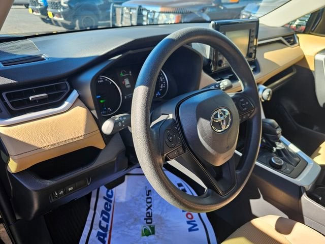 2022 Toyota RAV4 Hybrid LE