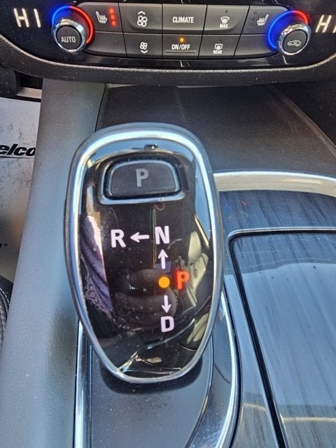 2020 Buick Enclave Essence