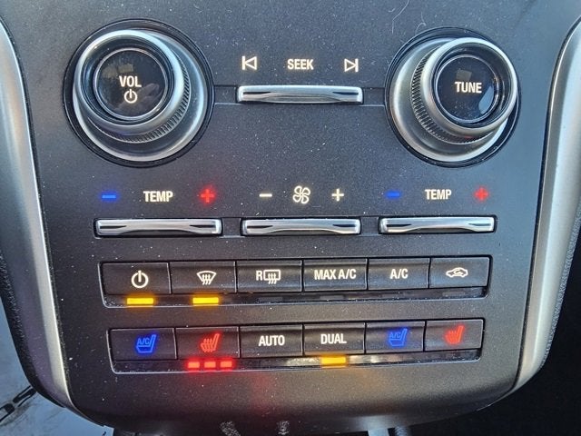 2015 Lincoln MKC Base