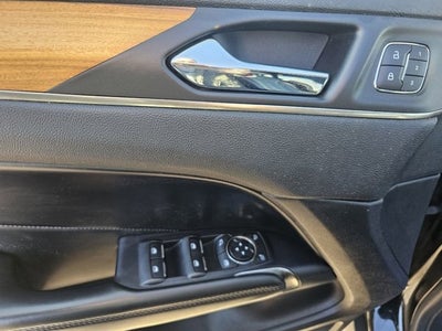 2015 Lincoln MKC Base