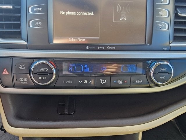 2019 Toyota Highlander LE Plus