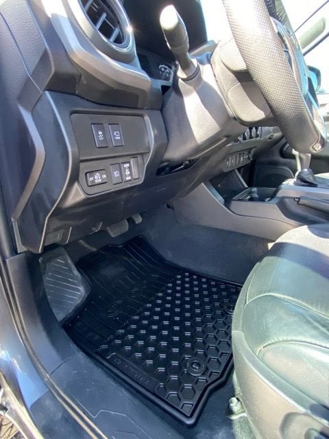 2021 Toyota Tacoma SR V6