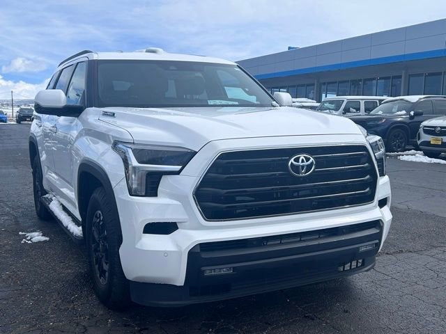 2026 Toyota Sequoia SR5