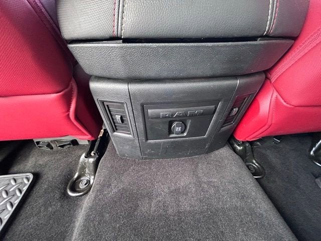 2017 RAM 1500 Rebel Crew Cab 4x4 5'7" Box