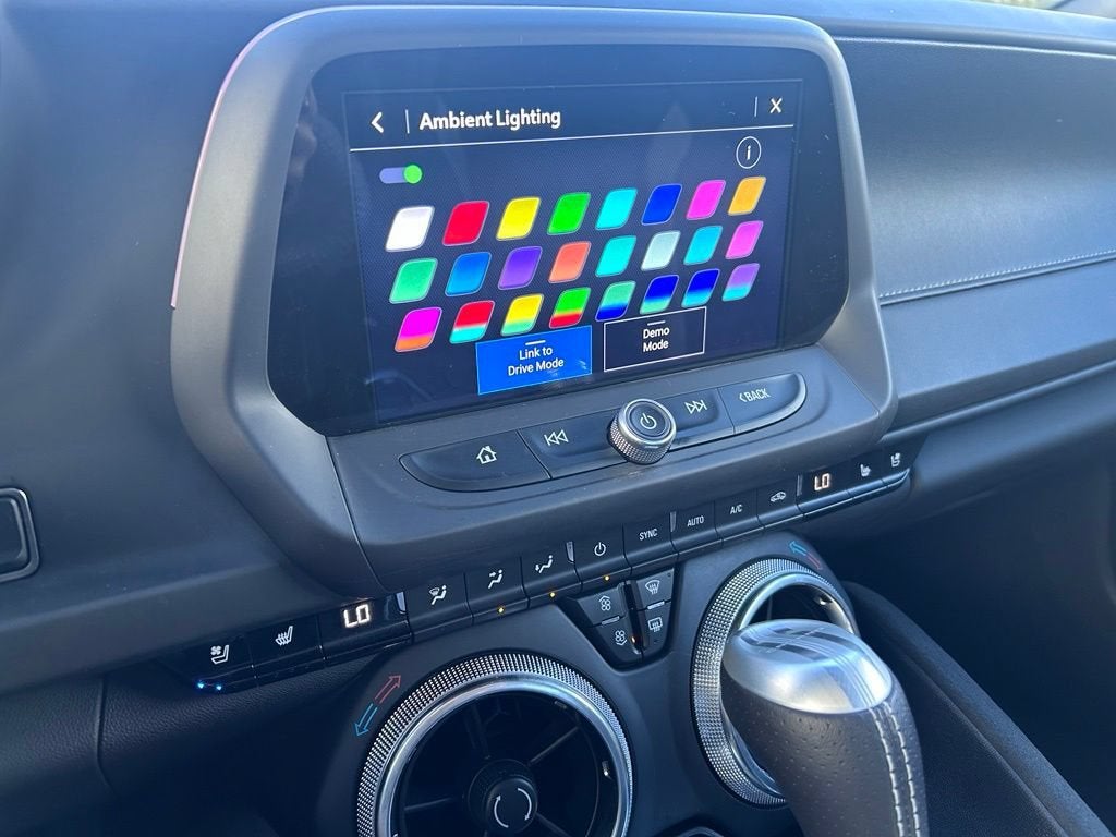 2024 Chevrolet Camaro 3LT - Photo 14