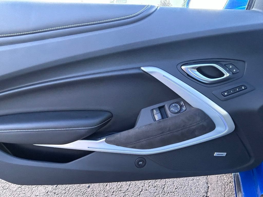 2024 Chevrolet Camaro 3LT - Photo 21