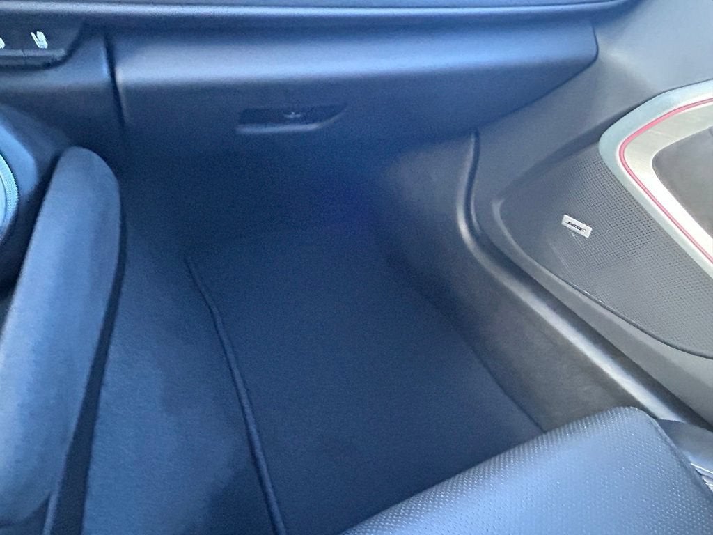 2024 Chevrolet Camaro 3LT - Photo 23