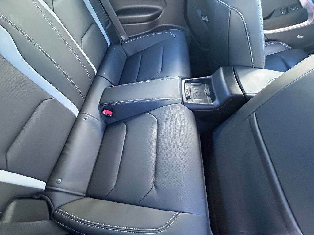 2024 Chevrolet Camaro 3LT - Photo 28