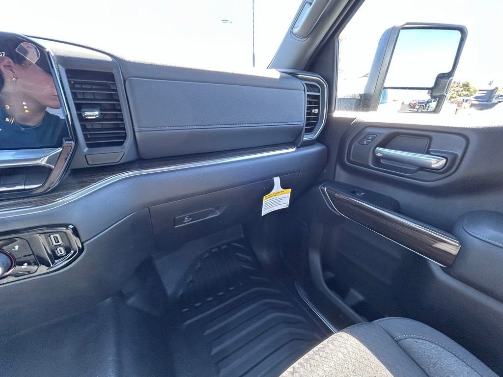 2025 Chevrolet Silverado 3500 HD LT